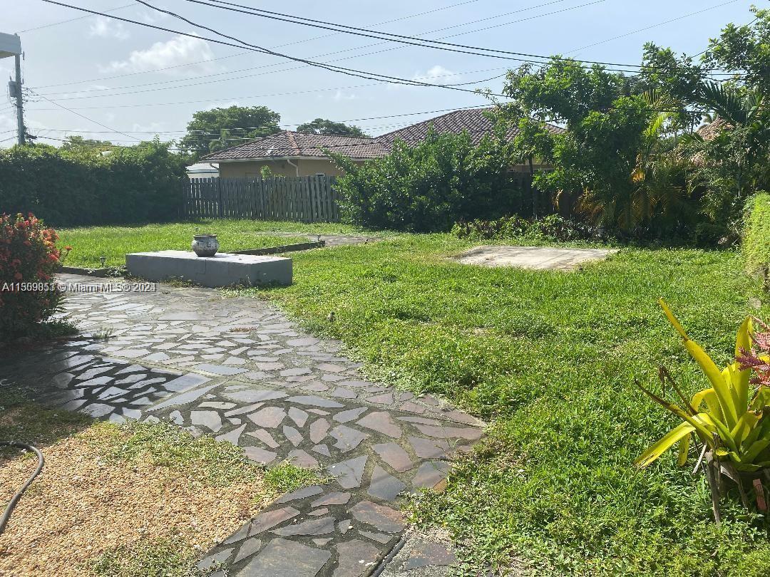 1759-1764 NE 45th St, Oakland Park, Florida 33334, ,Residentialincome,For Sale,1759-1764 NE 45th St,A11509853
