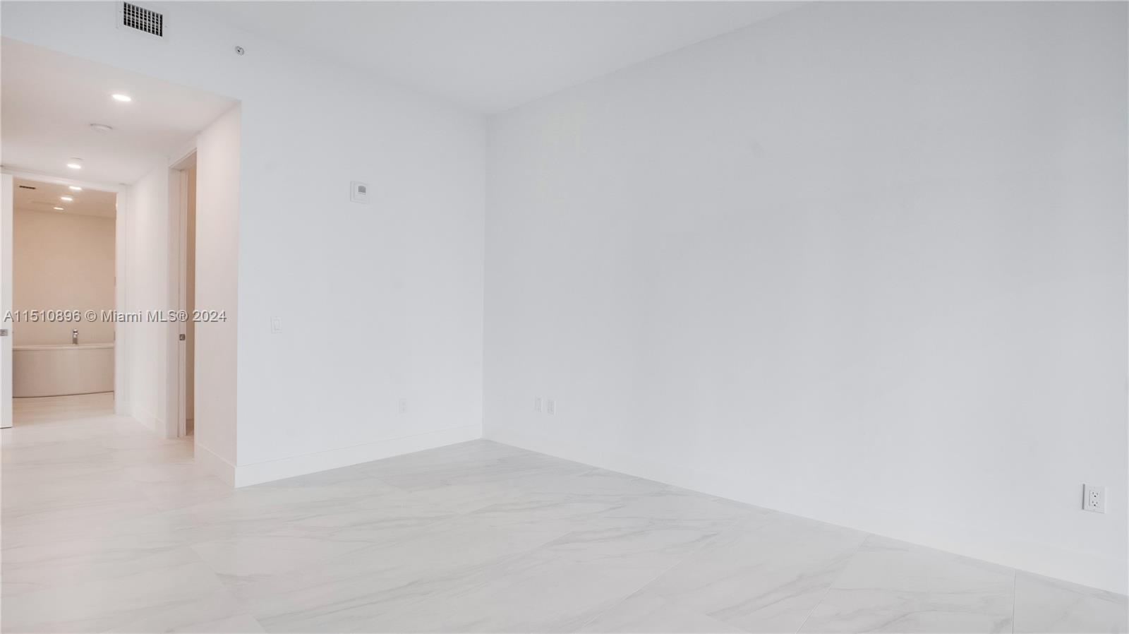 17550 Collins Ave 501, Sunny Isles Beach, Florida 33160, 3 Bedrooms Bedrooms, ,3 BathroomsBathrooms,Residential,For Sale,17550 Collins Ave 501,A11510896