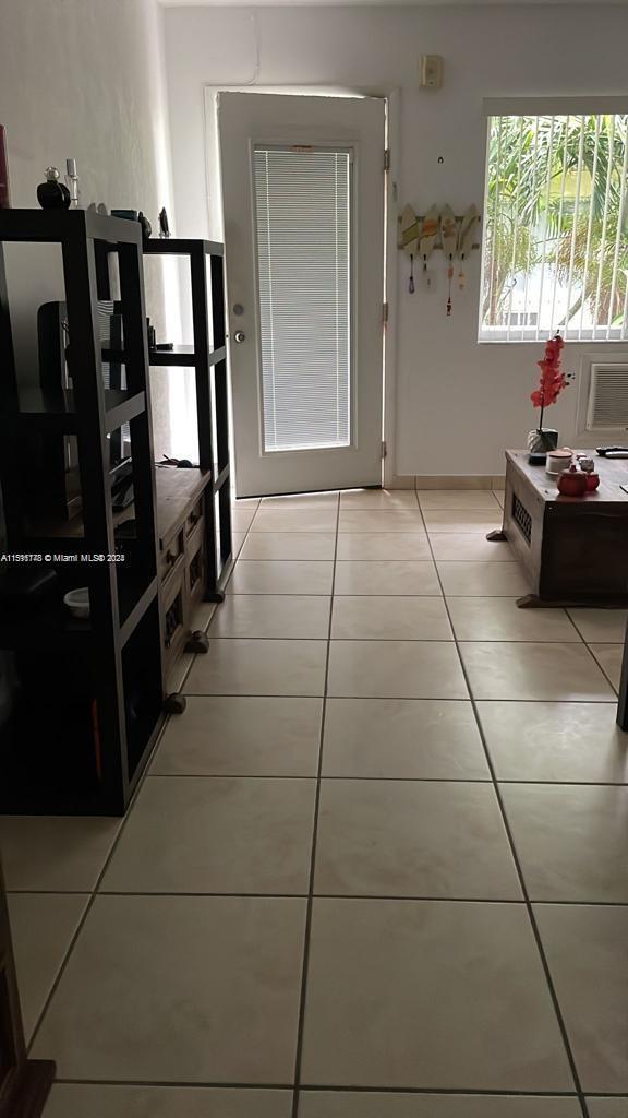 655 Meridian Ave 23, Miami Beach, Florida 33139, ,1 BathroomBathrooms,Residential,For Sale,655 Meridian Ave 23,A11511148