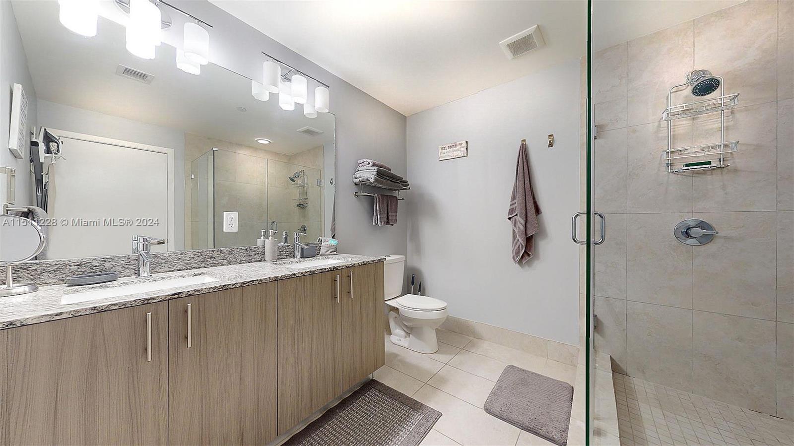 5350 NW 84th Ave 804, Doral, Florida 33166, 2 Bedrooms Bedrooms, ,2 BathroomsBathrooms,Residential,For Sale,5350 NW 84th Ave 804,A11511228