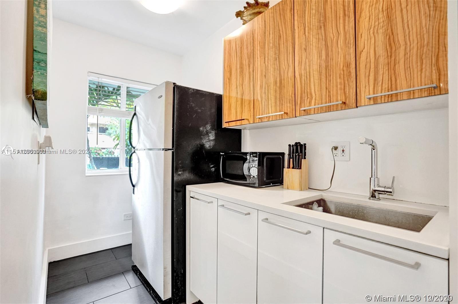 Miami Beach, Florida 33141, ,Residentialincome,For Sale,A11511280