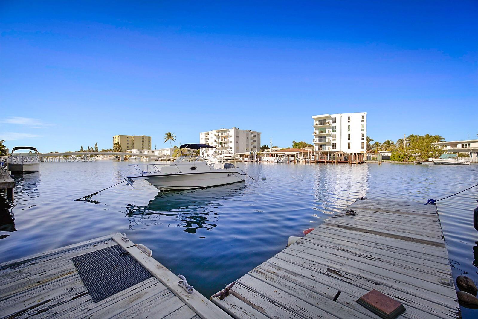 Miami Beach, Florida 33141, ,Residentialincome,For Sale,A11511290