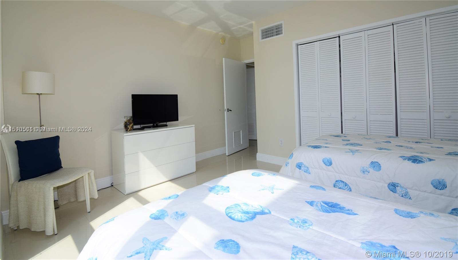 10275 Collins Ave 521, Bal Harbour, Florida 33154, 2 Bedrooms Bedrooms, ,2 BathroomsBathrooms,Residentiallease,For Rent,10275 Collins Ave 521,A11510561