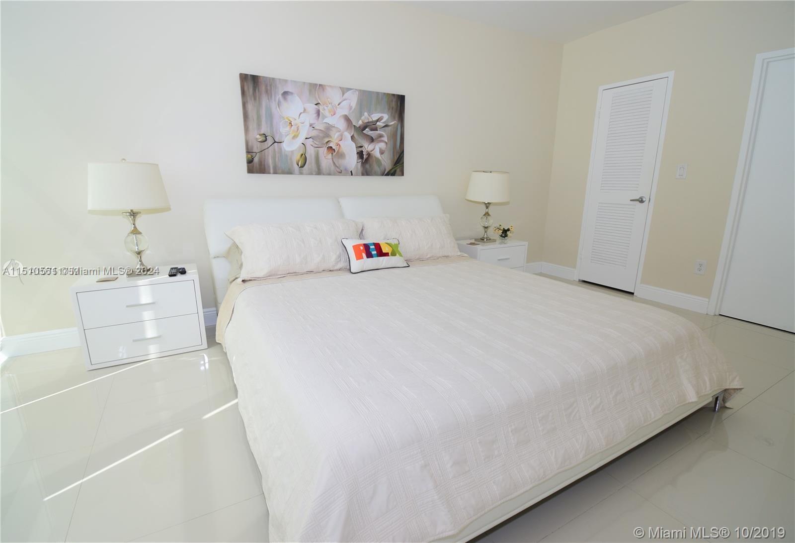 10275 Collins Ave 521, Bal Harbour, Florida 33154, 2 Bedrooms Bedrooms, ,2 BathroomsBathrooms,Residentiallease,For Rent,10275 Collins Ave 521,A11510561