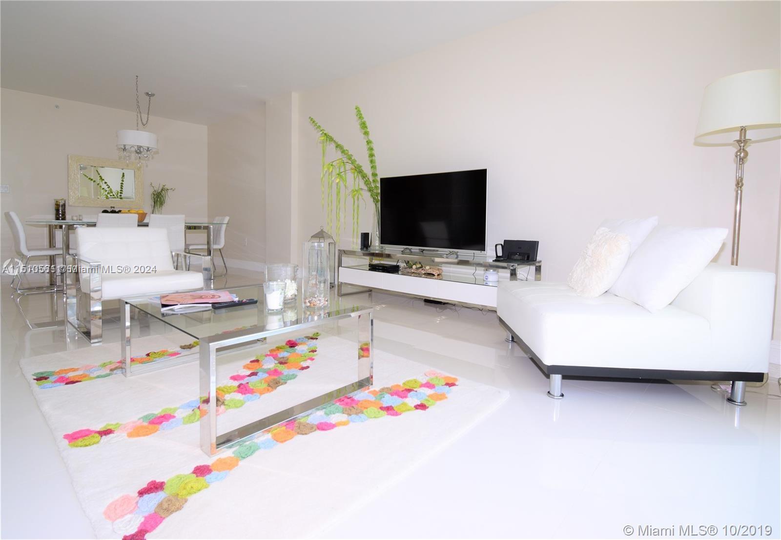 10275 Collins Ave 521, Bal Harbour, Florida 33154, 2 Bedrooms Bedrooms, ,2 BathroomsBathrooms,Residentiallease,For Rent,10275 Collins Ave 521,A11510561