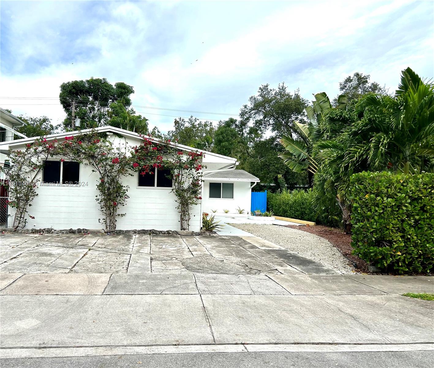 171 NE 42nd St 173, Miami, Florida 33137, 2 Bedrooms Bedrooms, ,1 BathroomBathrooms,Residentiallease,For Rent,171 NE 42nd St 173,A11510435