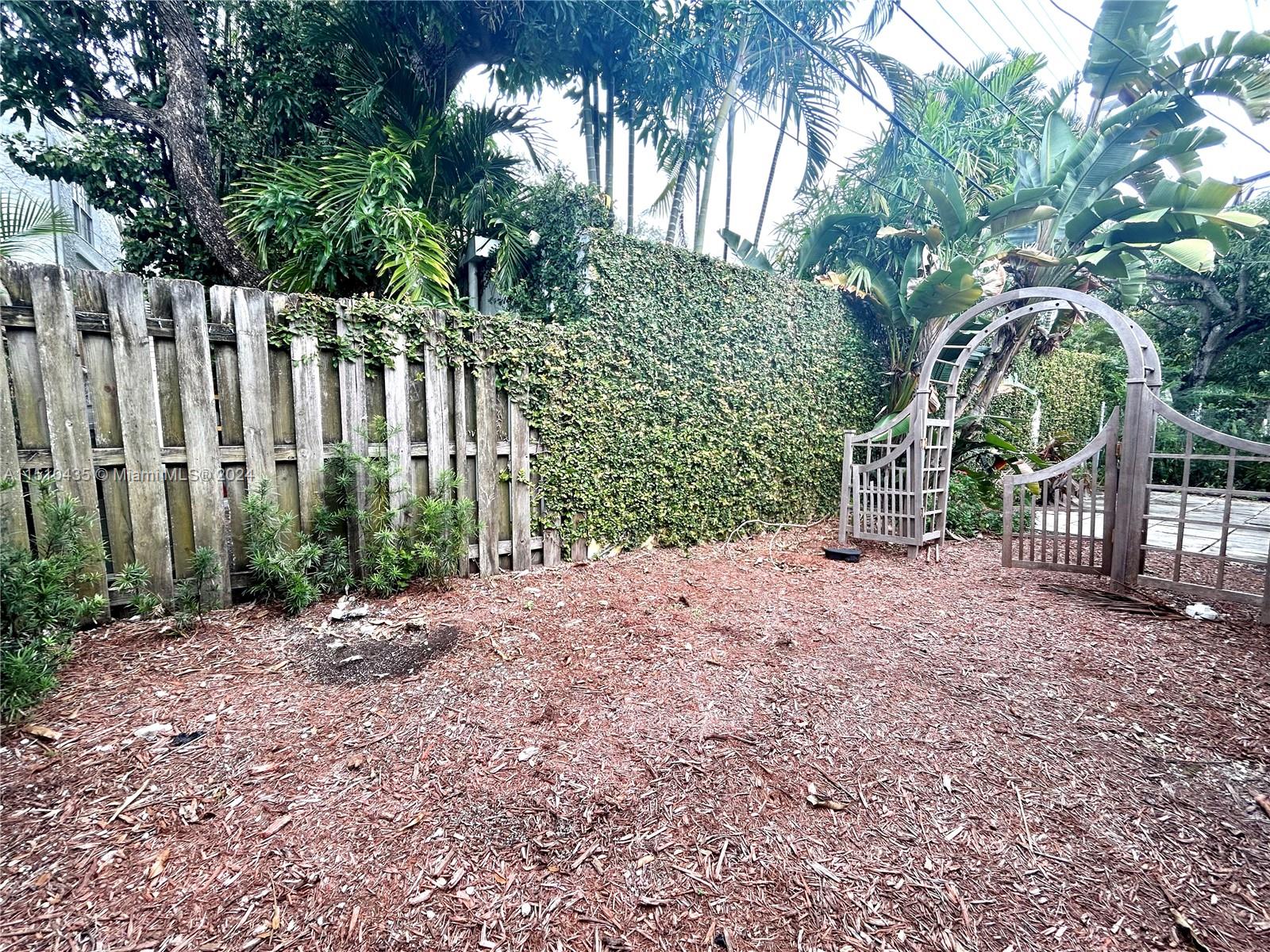 171 NE 42nd St 173, Miami, Florida 33137, 2 Bedrooms Bedrooms, ,1 BathroomBathrooms,Residentiallease,For Rent,171 NE 42nd St 173,A11510435