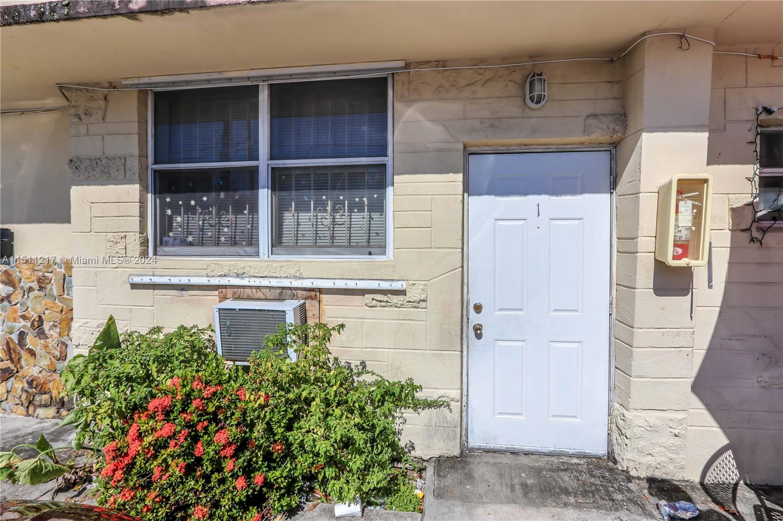 2239 NW 87th St, Miami, Florida 33147, ,Commercialsale,For Sale,2239 NW 87th St,A11511217