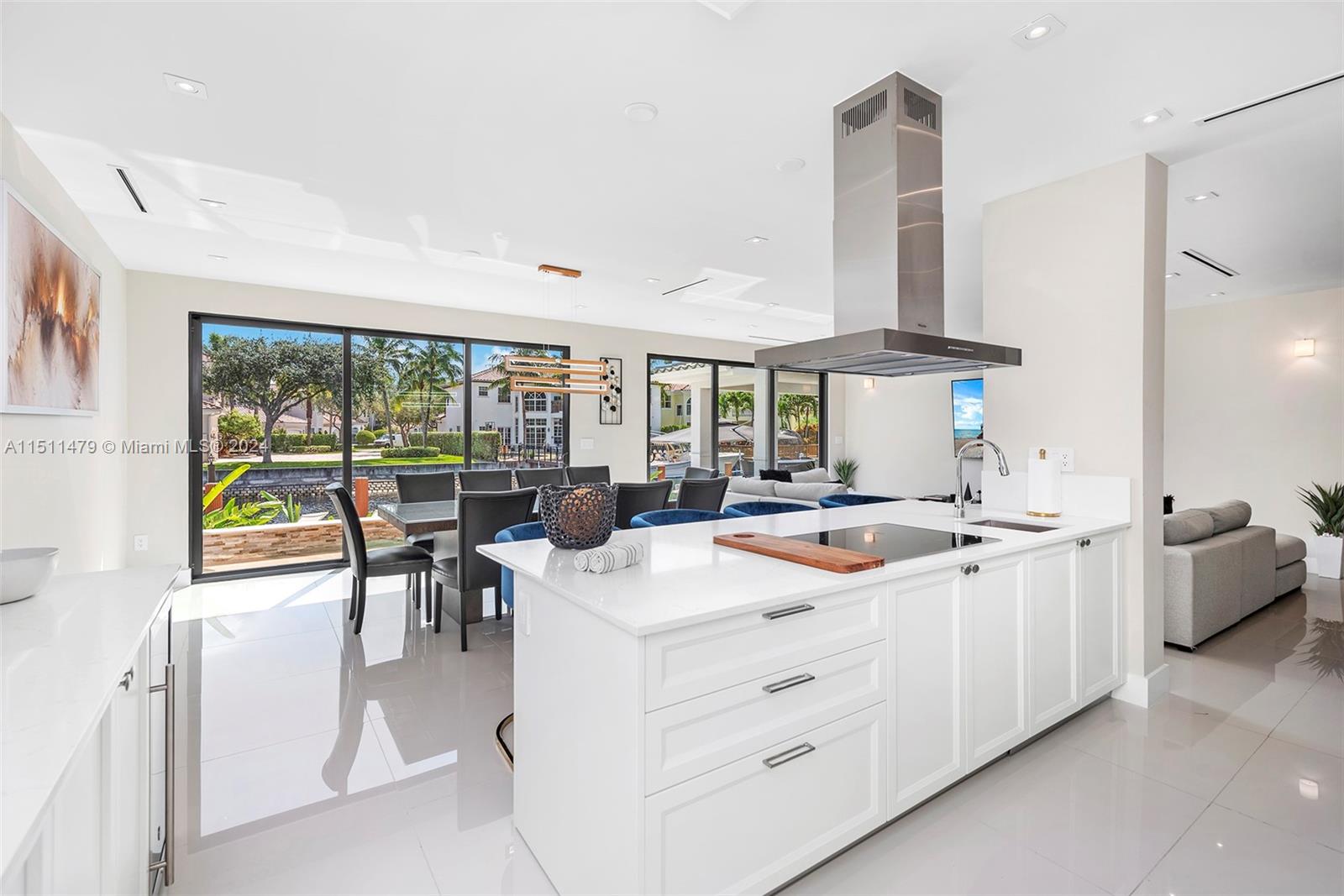 850 Washington St, Hollywood, Florida 33019, 5 Bedrooms Bedrooms, ,5 BathroomsBathrooms,Residentiallease,For Rent,850 Washington St,A11511479