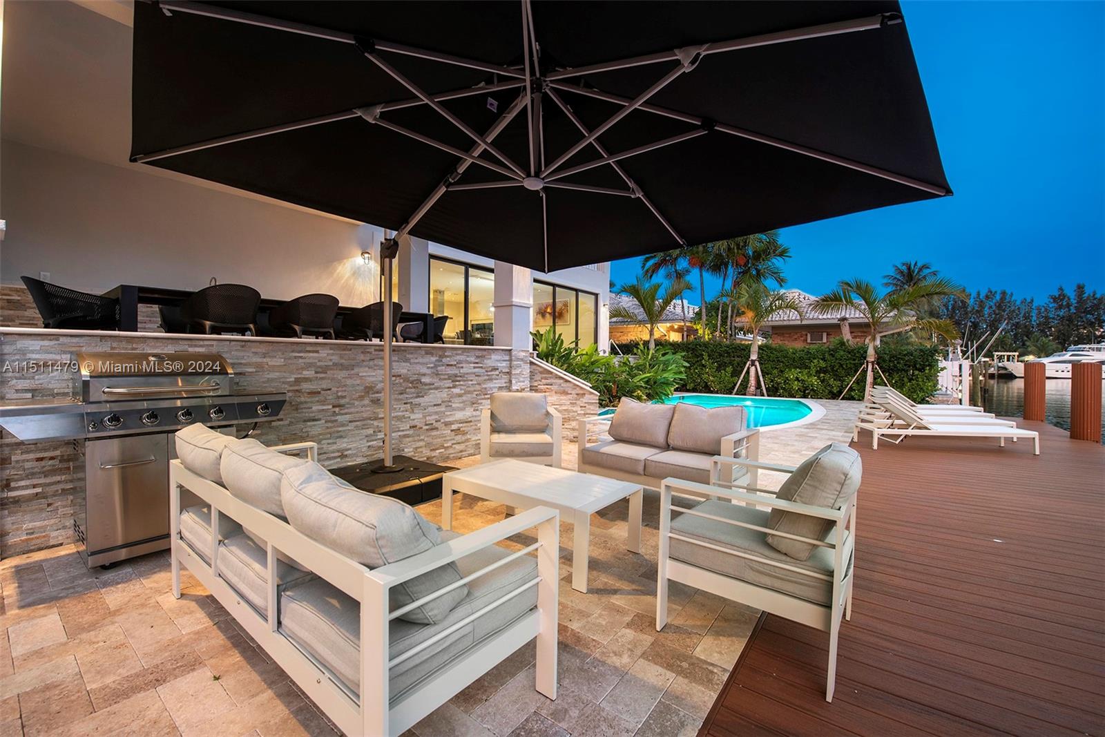 850 Washington St, Hollywood, Florida 33019, 5 Bedrooms Bedrooms, ,5 BathroomsBathrooms,Residentiallease,For Rent,850 Washington St,A11511479