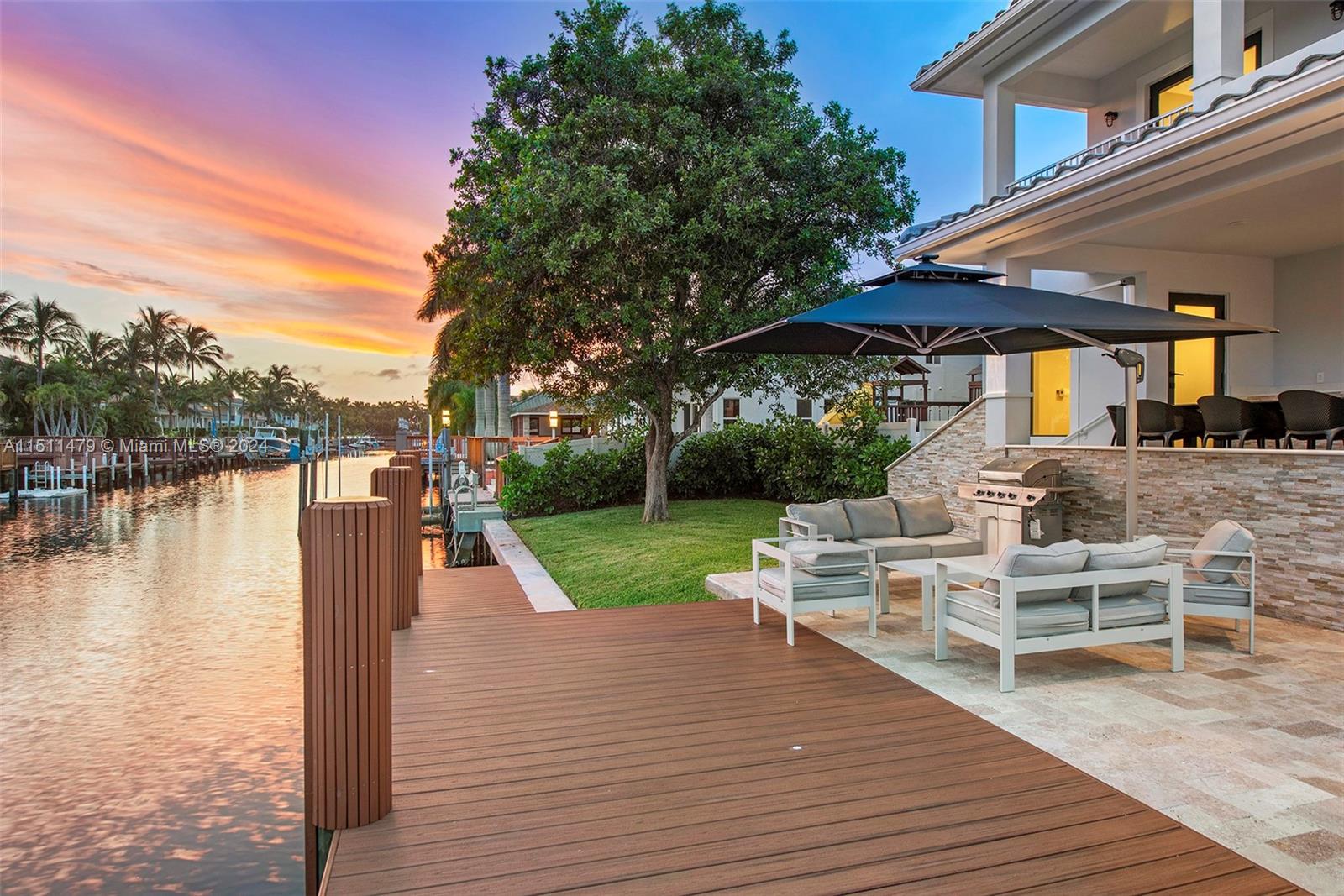 850 Washington St, Hollywood, Florida 33019, 5 Bedrooms Bedrooms, ,5 BathroomsBathrooms,Residentiallease,For Rent,850 Washington St,A11511479