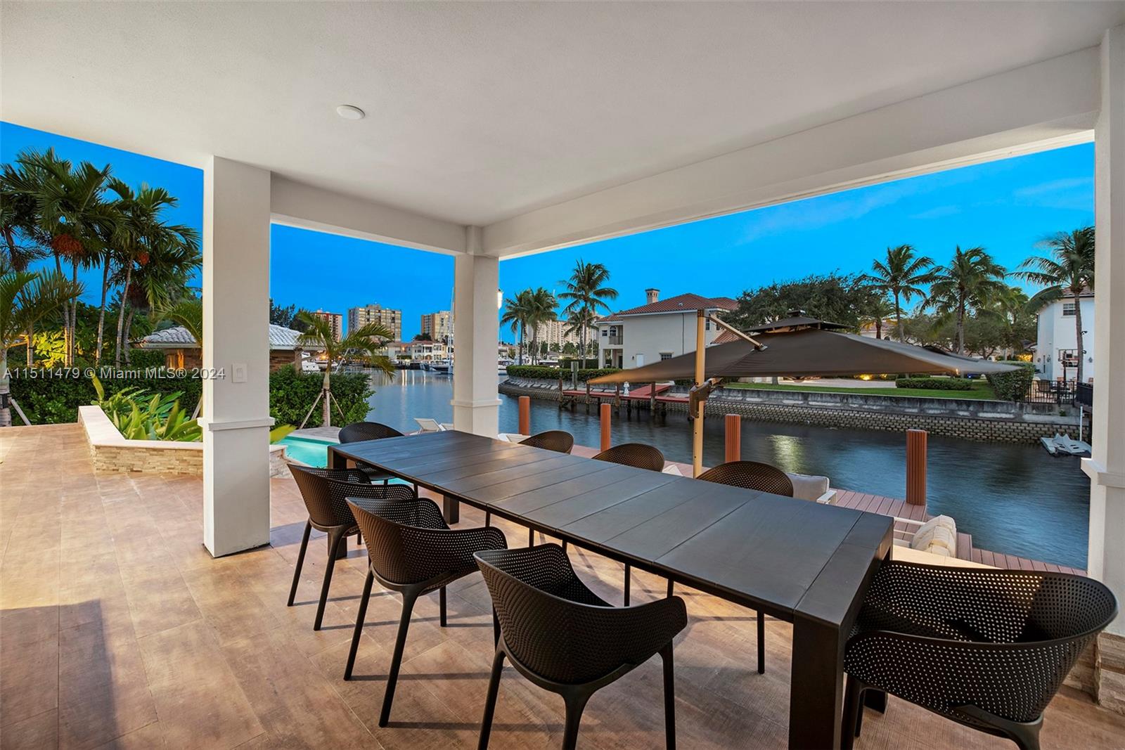 850 Washington St, Hollywood, Florida 33019, 5 Bedrooms Bedrooms, ,5 BathroomsBathrooms,Residentiallease,For Rent,850 Washington St,A11511479