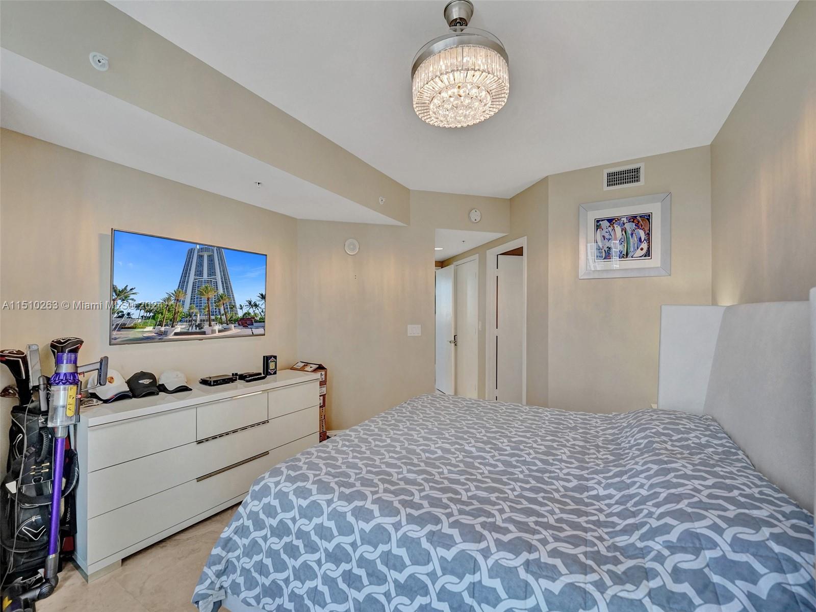 18201 Collins Ave 1401A, Sunny Isles Beach, Florida 33160, 2 Bedrooms Bedrooms, ,2 BathroomsBathrooms,Residential,For Sale,18201 Collins Ave 1401A,A11510263