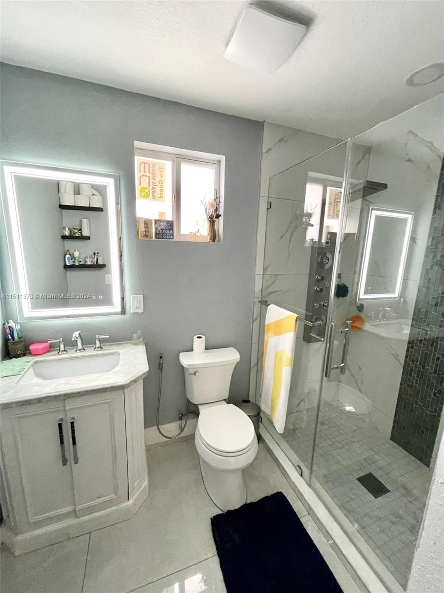 6019 SW 27th St, Miramar, Florida 33023, 4 Bedrooms Bedrooms, ,3 BathroomsBathrooms,Residential,For Sale,6019 SW 27th St,A11511370