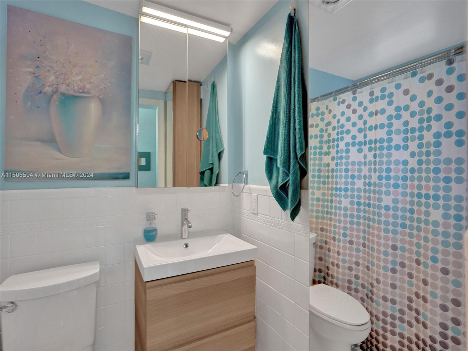 17001 NE 13th Ave 105, Miami, Florida 33162, 1 Bedroom Bedrooms, ,1 BathroomBathrooms,Residential,For Sale,17001 NE 13th Ave 105,A11506594