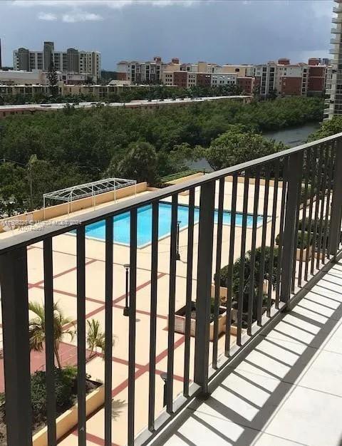 210 174th St 805, Sunny Isles Beach, Florida 33160, 3 Bedrooms Bedrooms, ,2 BathroomsBathrooms,Residential,For Sale,210 174th St 805,A11509225