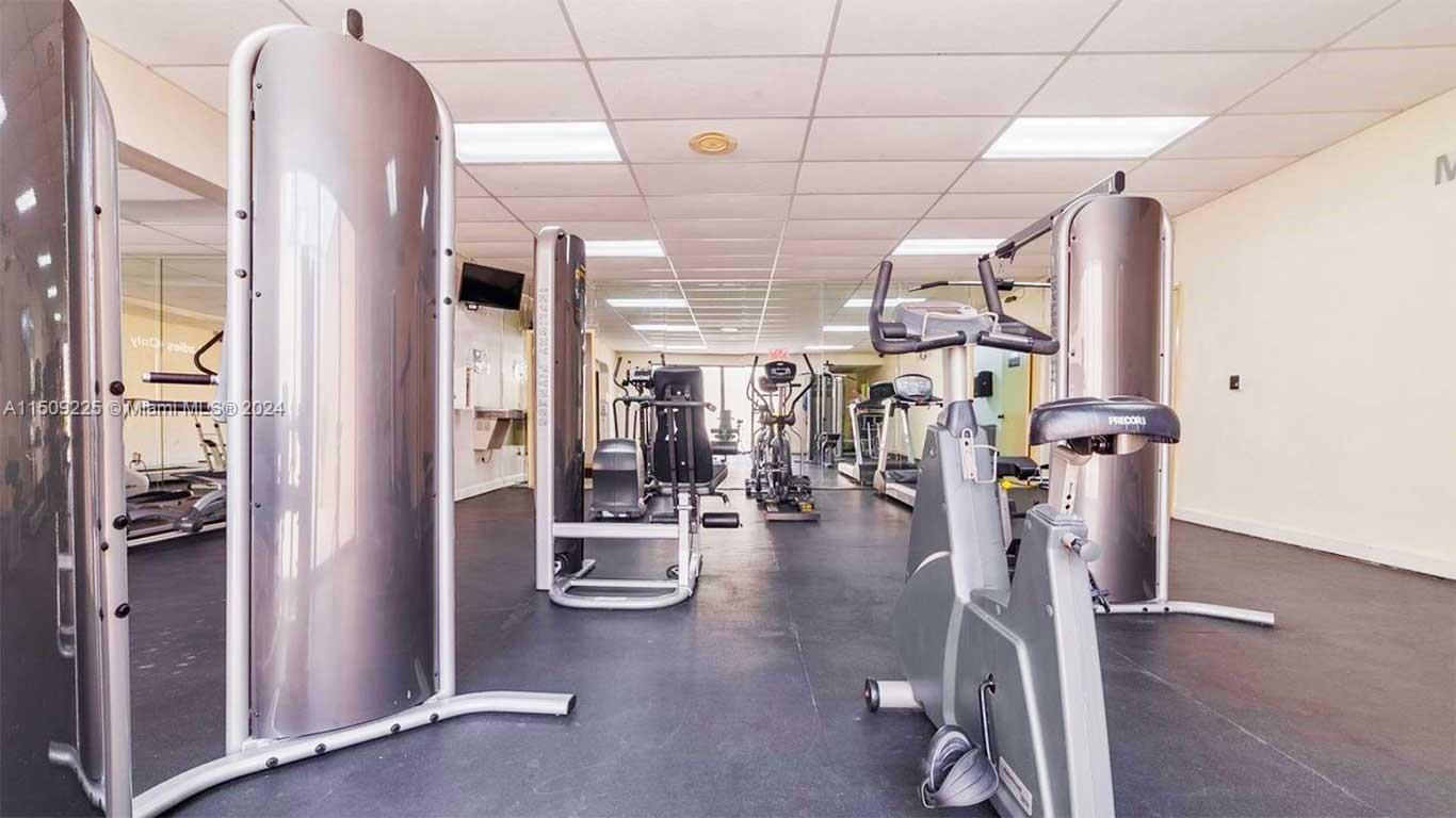210 174th St 805, Sunny Isles Beach, Florida 33160, 3 Bedrooms Bedrooms, ,2 BathroomsBathrooms,Residential,For Sale,210 174th St 805,A11509225