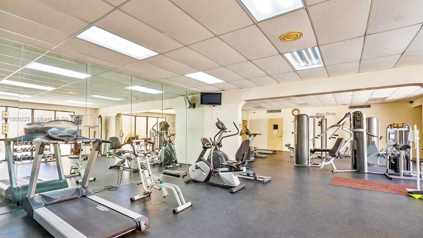 210 174th St 805, Sunny Isles Beach, Florida 33160, 3 Bedrooms Bedrooms, ,2 BathroomsBathrooms,Residential,For Sale,210 174th St 805,A11509225
