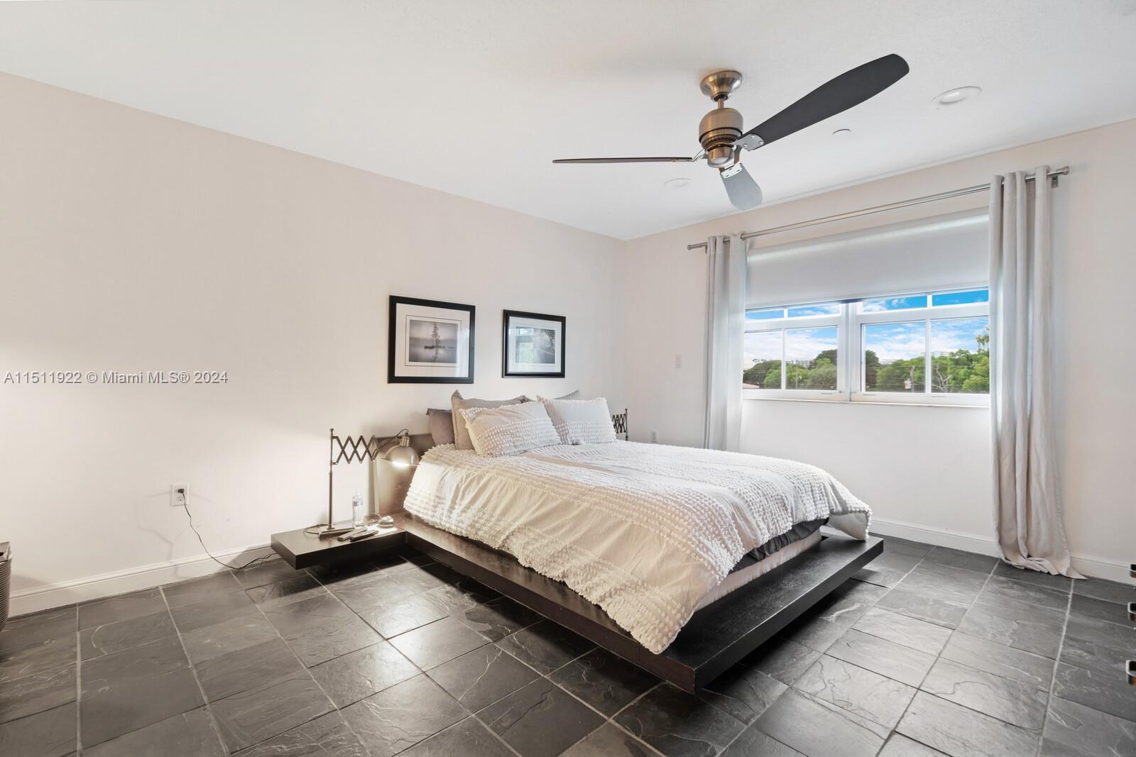852 NE 16th Ave 852, Fort Lauderdale, Florida 33304, 3 Bedrooms Bedrooms, ,3 BathroomsBathrooms,Residential,For Sale,852 NE 16th Ave 852,A11511922