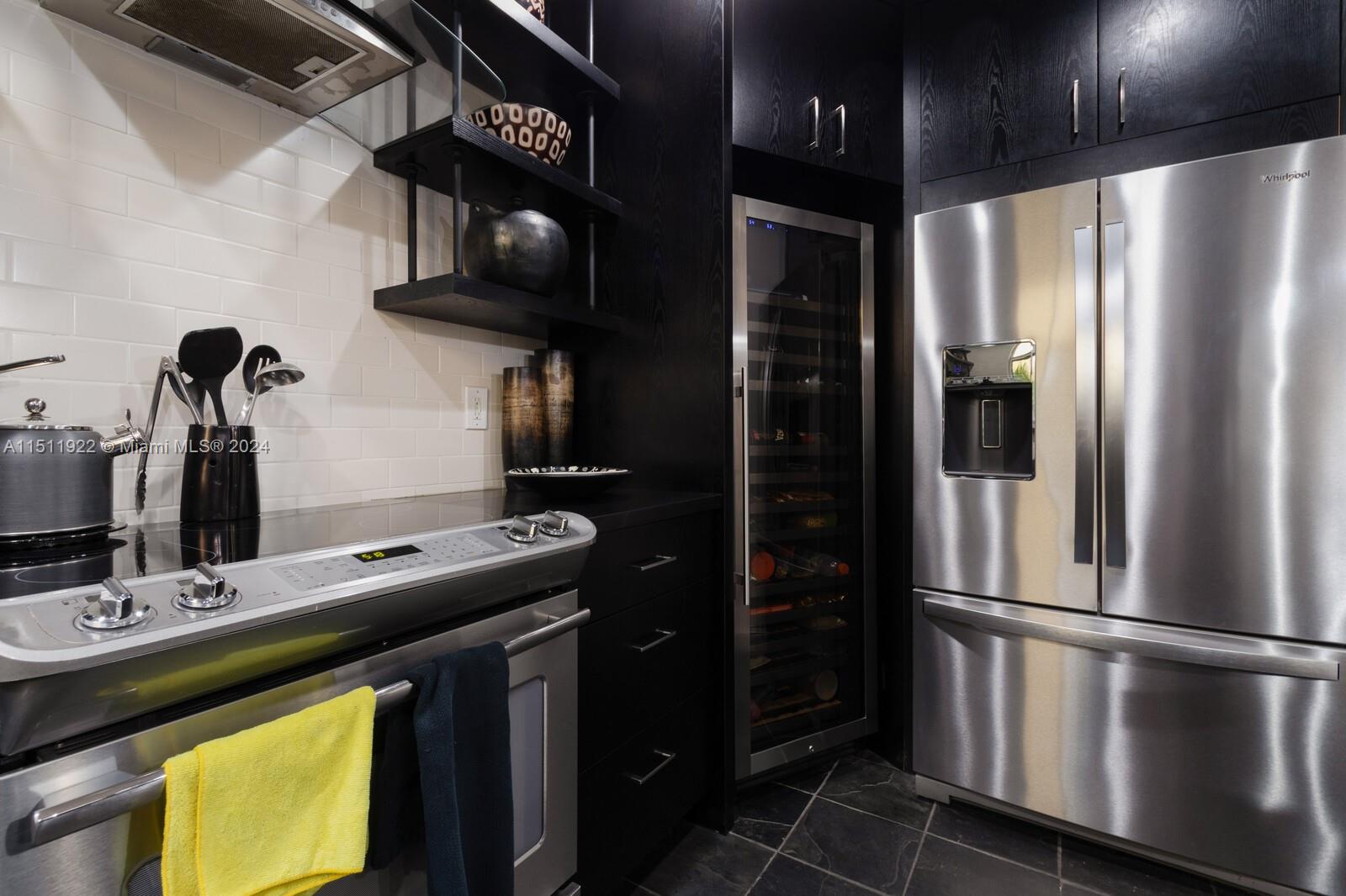 852 NE 16th Ave 852, Fort Lauderdale, Florida 33304, 3 Bedrooms Bedrooms, ,3 BathroomsBathrooms,Residential,For Sale,852 NE 16th Ave 852,A11511922