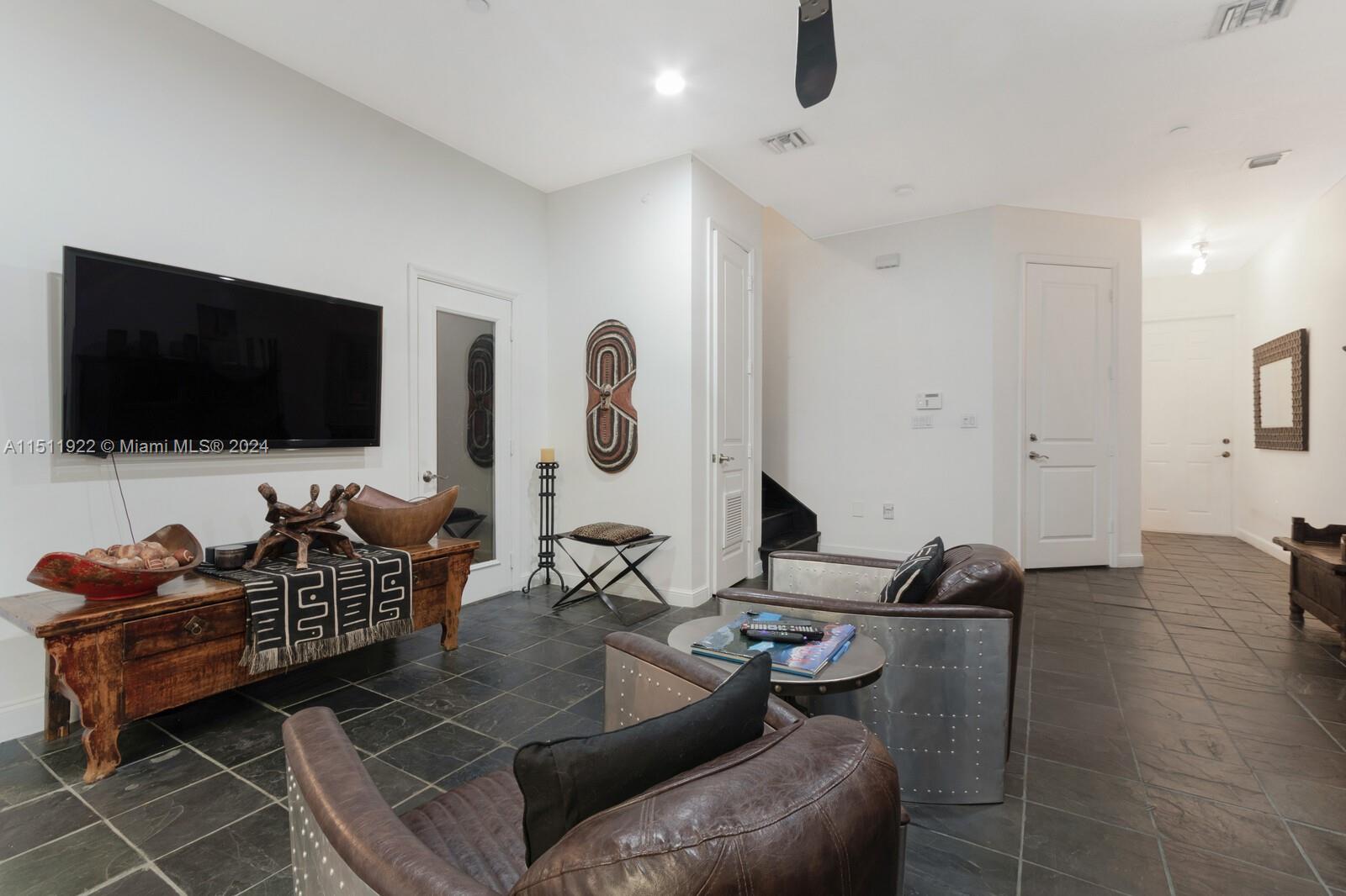 852 NE 16th Ave 852, Fort Lauderdale, Florida 33304, 3 Bedrooms Bedrooms, ,3 BathroomsBathrooms,Residential,For Sale,852 NE 16th Ave 852,A11511922