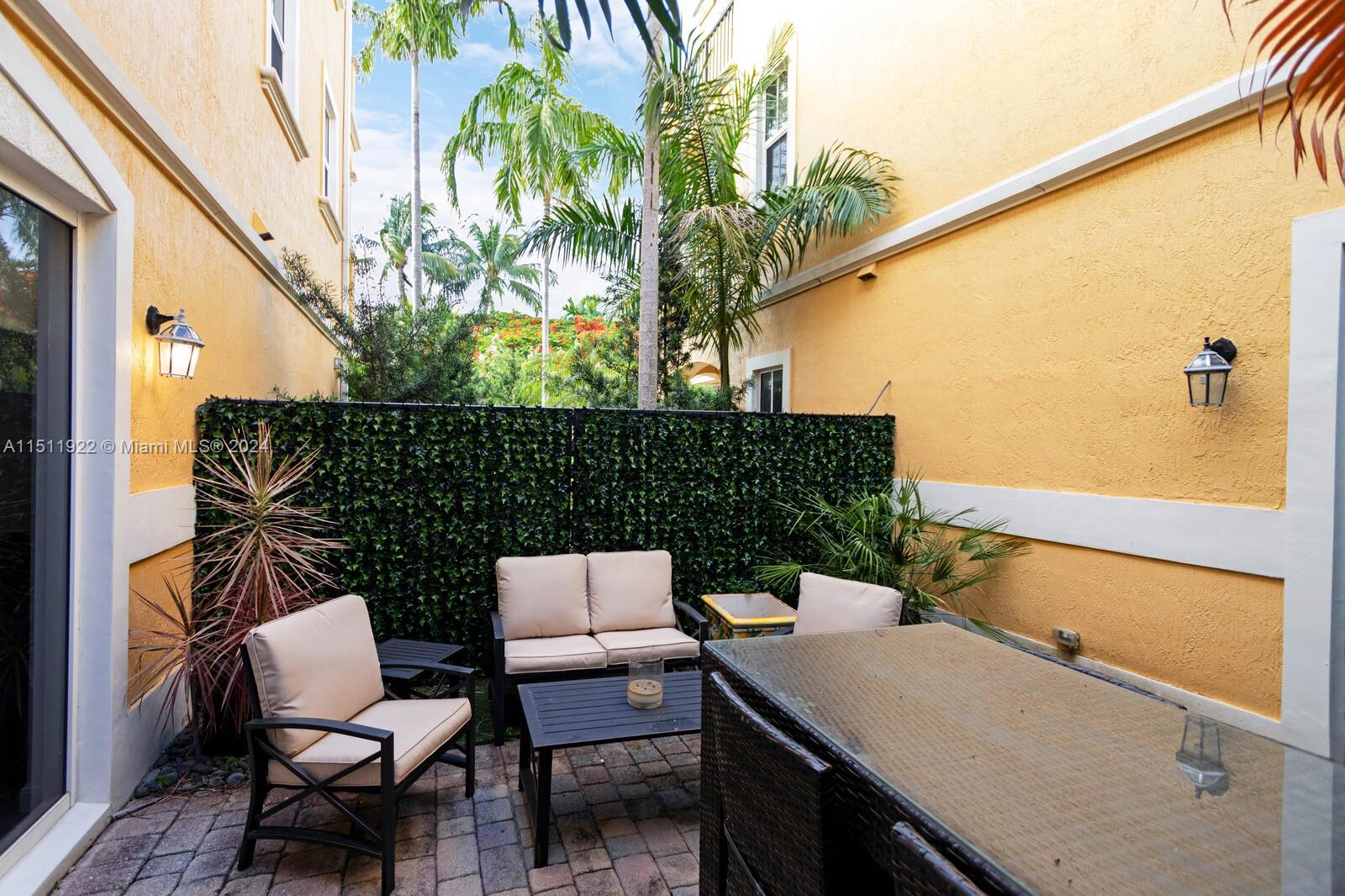 852 NE 16th Ave 852, Fort Lauderdale, Florida 33304, 3 Bedrooms Bedrooms, ,3 BathroomsBathrooms,Residential,For Sale,852 NE 16th Ave 852,A11511922