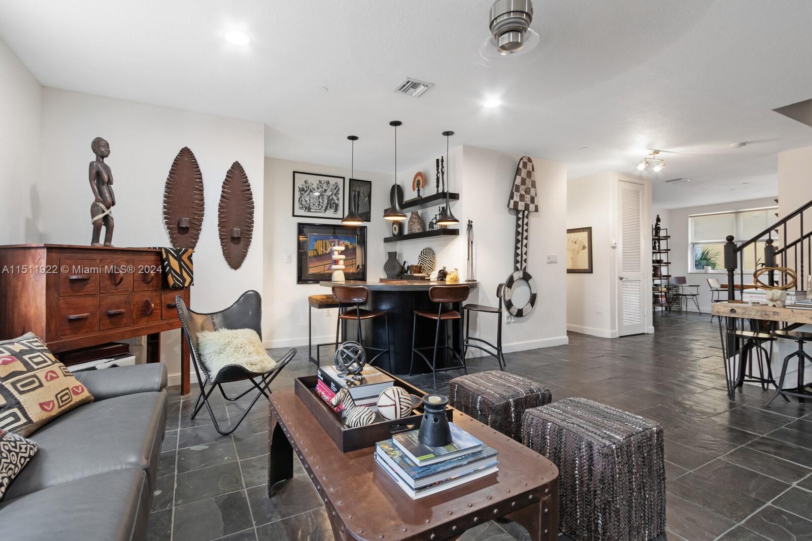 852 NE 16th Ave 852, Fort Lauderdale, Florida 33304, 3 Bedrooms Bedrooms, ,3 BathroomsBathrooms,Residential,For Sale,852 NE 16th Ave 852,A11511922