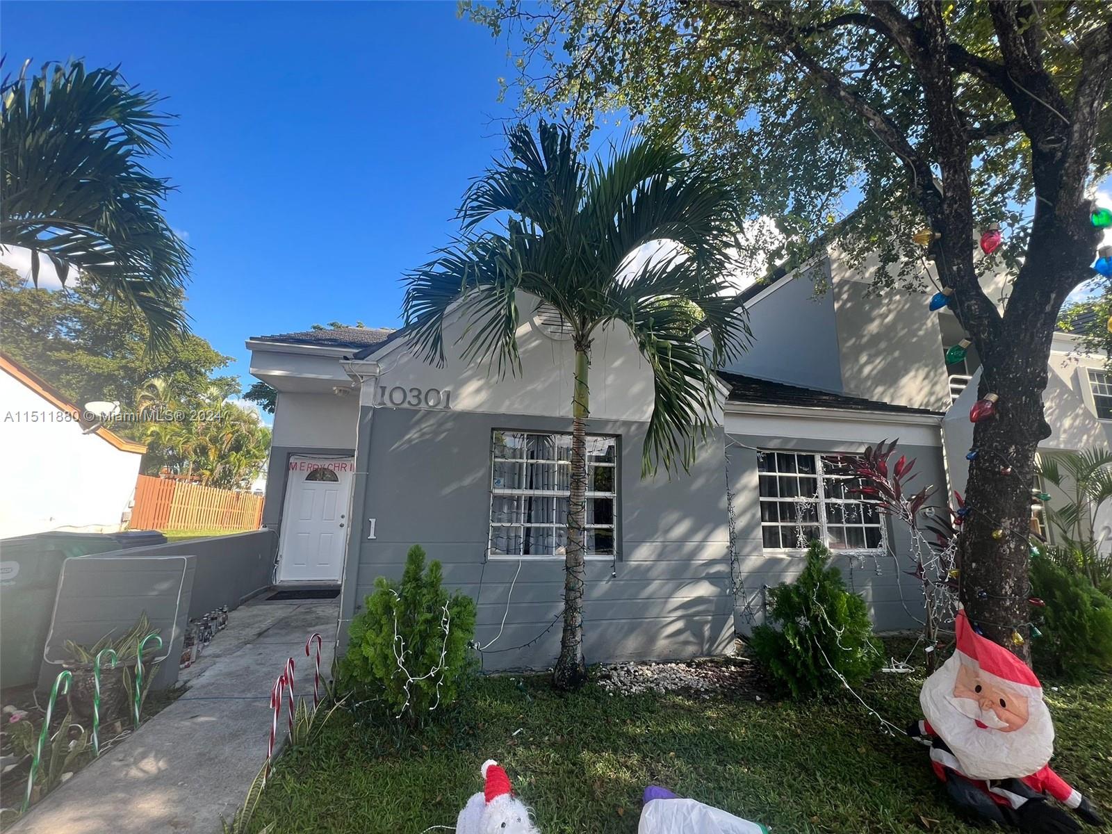 Photo 1 of 10301 SW 147th Ct Cir in Miami - MLS A11511880