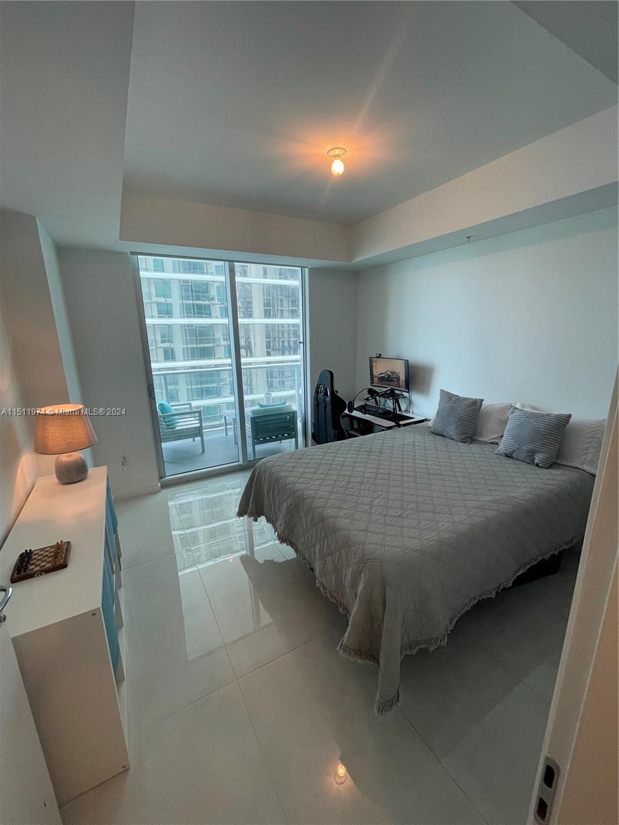 300 S Biscayne Blvd T-1804, Miami, Florida 33131, 2 Bedrooms Bedrooms, ,2 BathroomsBathrooms,Residentiallease,For Rent,300 S Biscayne Blvd T-1804,A11511974