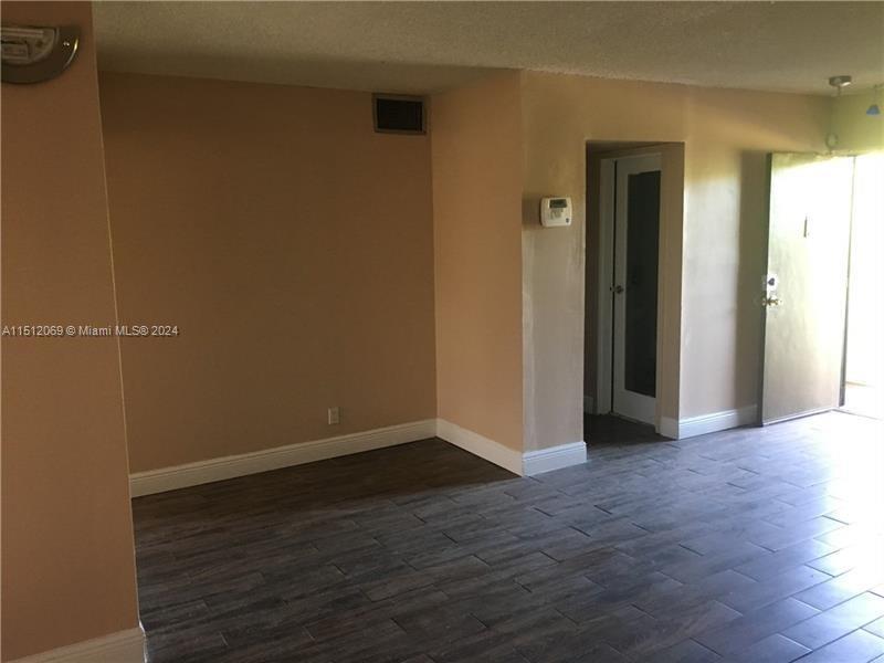 4141 NW 21st St 102, Lauderhill, Florida 33313, 1 Bedroom Bedrooms, ,1 BathroomBathrooms,Residential,For Sale,4141 NW 21st St 102,A11512069