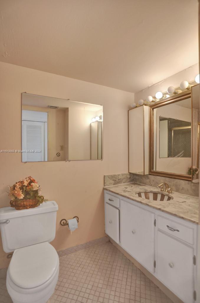 18051 Biscayne Blvd 304, Aventura, Florida 33160, 2 Bedrooms Bedrooms, ,2 BathroomsBathrooms,Residentiallease,For Rent,18051 Biscayne Blvd 304,A11512092