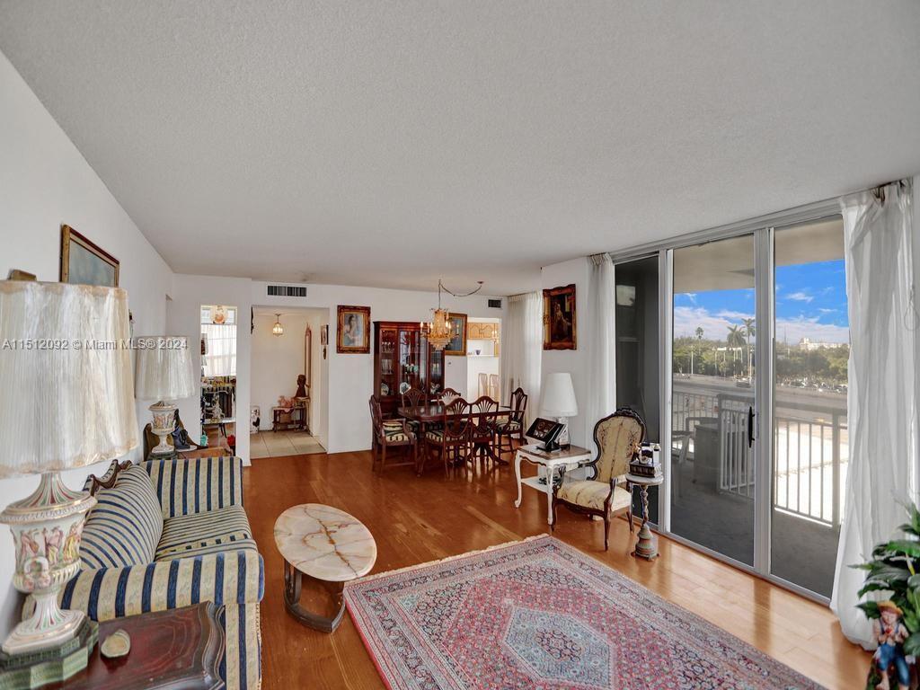 18051 Biscayne Blvd 304, Aventura, Florida 33160, 2 Bedrooms Bedrooms, ,2 BathroomsBathrooms,Residentiallease,For Rent,18051 Biscayne Blvd 304,A11512092