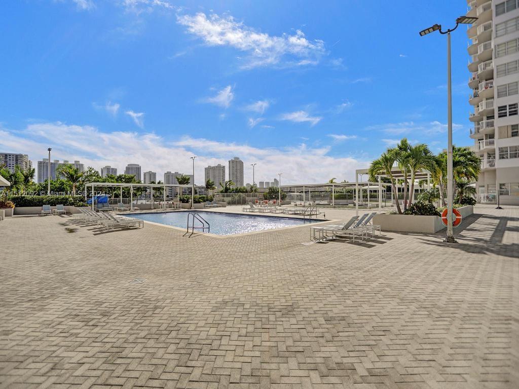18051 Biscayne Blvd 304, Aventura, Florida 33160, 2 Bedrooms Bedrooms, ,2 BathroomsBathrooms,Residentiallease,For Rent,18051 Biscayne Blvd 304,A11512092