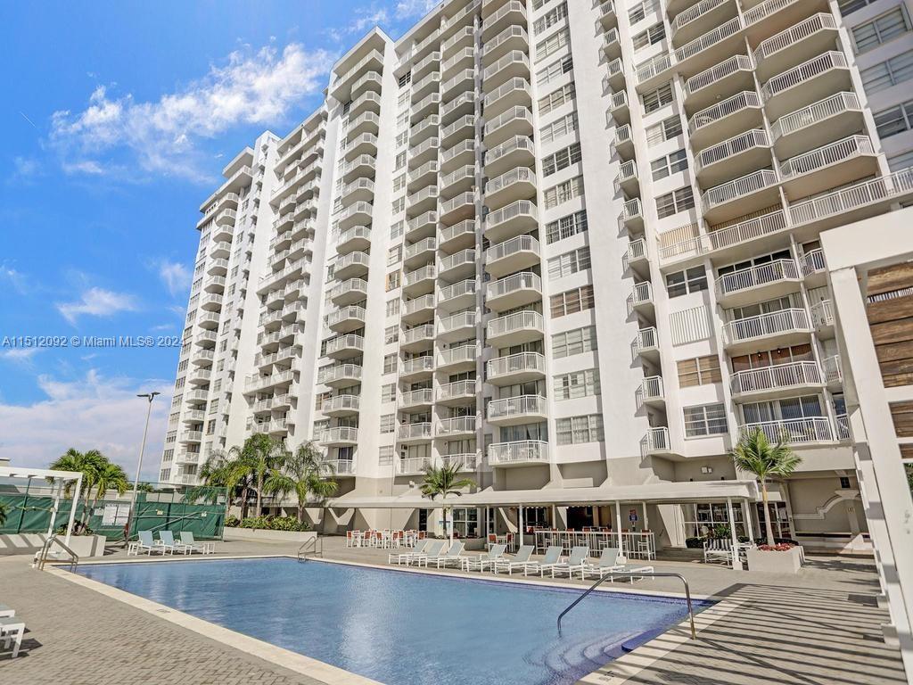 18051 Biscayne Blvd 304, Aventura, Florida 33160, 2 Bedrooms Bedrooms, ,2 BathroomsBathrooms,Residentiallease,For Rent,18051 Biscayne Blvd 304,A11512092