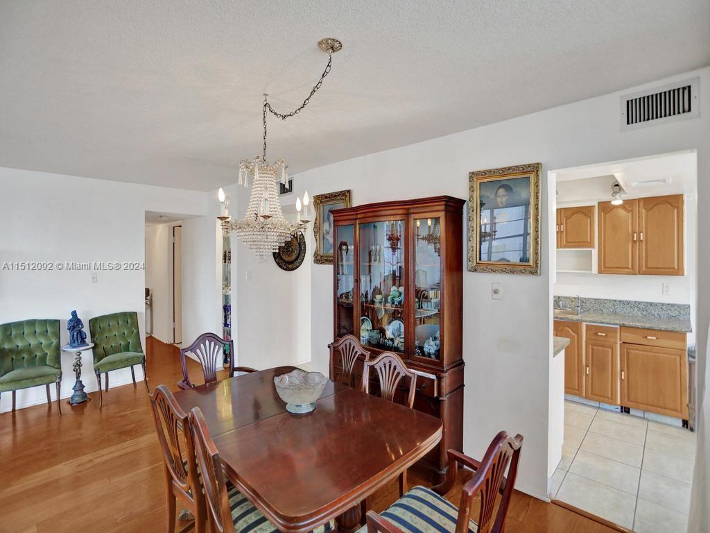 18051 Biscayne Blvd 304, Aventura, Florida 33160, 2 Bedrooms Bedrooms, ,2 BathroomsBathrooms,Residentiallease,For Rent,18051 Biscayne Blvd 304,A11512092