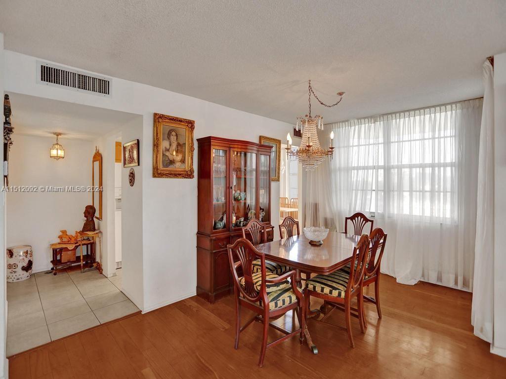 18051 Biscayne Blvd 304, Aventura, Florida 33160, 2 Bedrooms Bedrooms, ,2 BathroomsBathrooms,Residentiallease,For Rent,18051 Biscayne Blvd 304,A11512092
