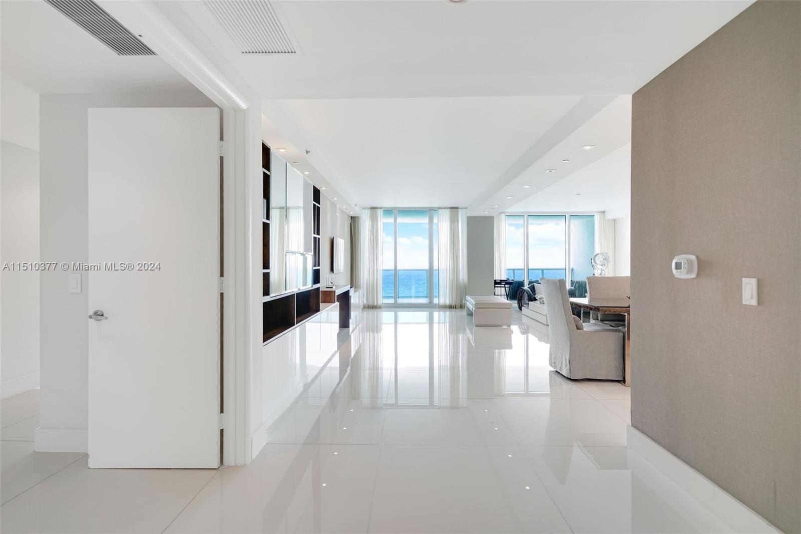 2711 S Ocean Dr 2803, Hollywood, Florida 33019, 3 Bedrooms Bedrooms, ,3 BathroomsBathrooms,Residential,For Sale,2711 S Ocean Dr 2803,A11510377