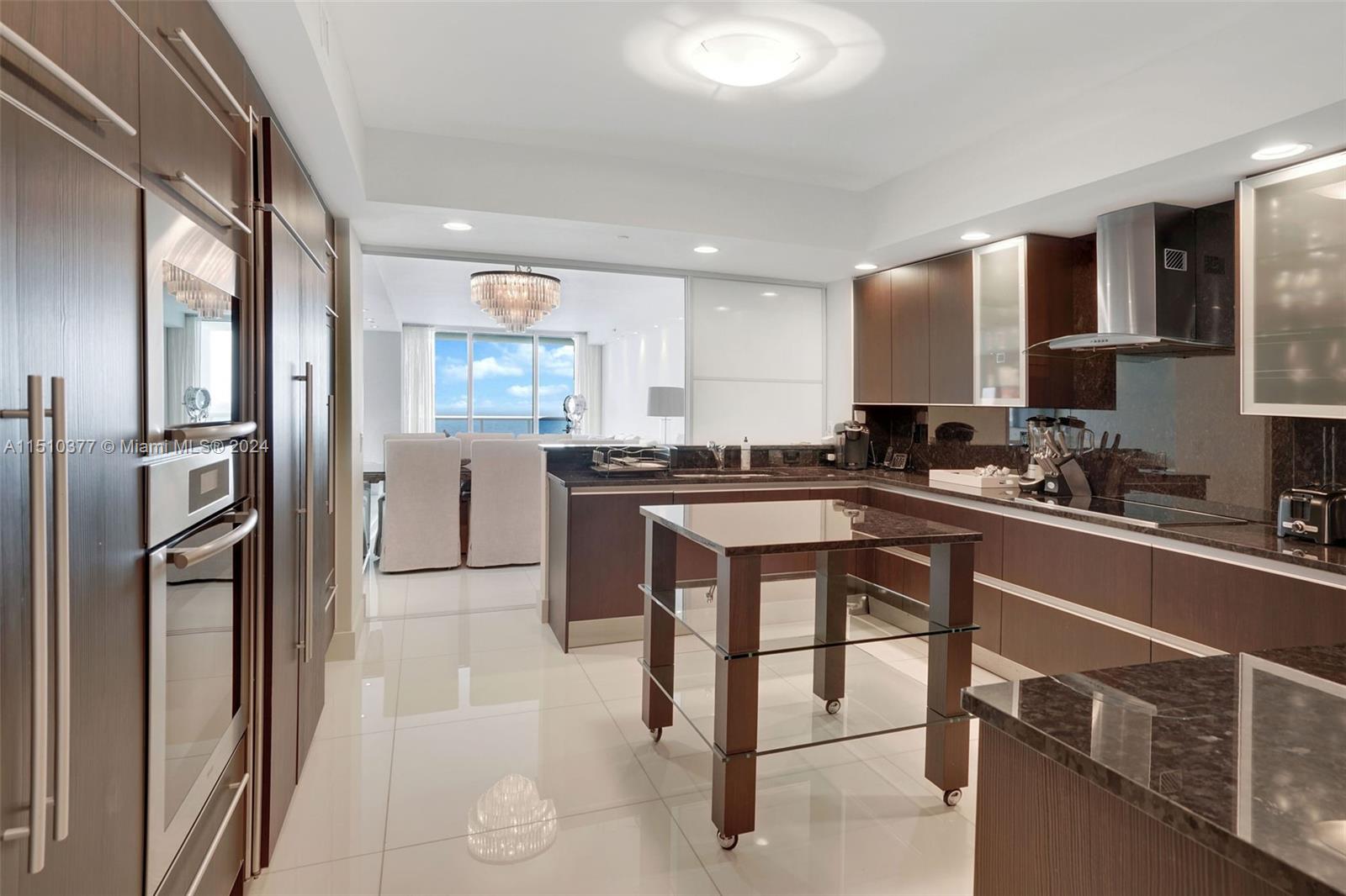 2711 S Ocean Dr 2803, Hollywood, Florida 33019, 3 Bedrooms Bedrooms, ,3 BathroomsBathrooms,Residential,For Sale,2711 S Ocean Dr 2803,A11510377