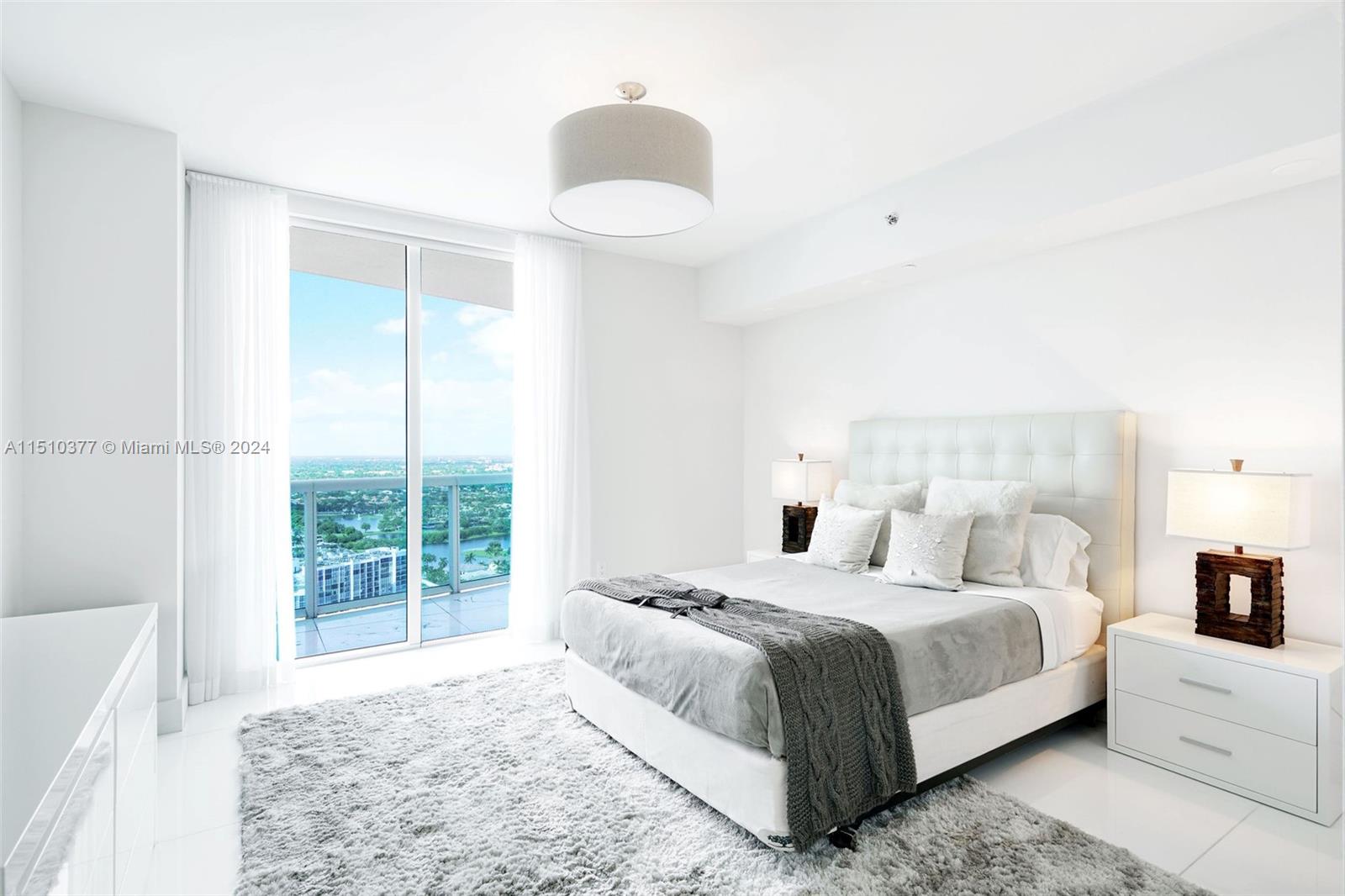 2711 S Ocean Dr 2803, Hollywood, Florida 33019, 3 Bedrooms Bedrooms, ,3 BathroomsBathrooms,Residential,For Sale,2711 S Ocean Dr 2803,A11510377