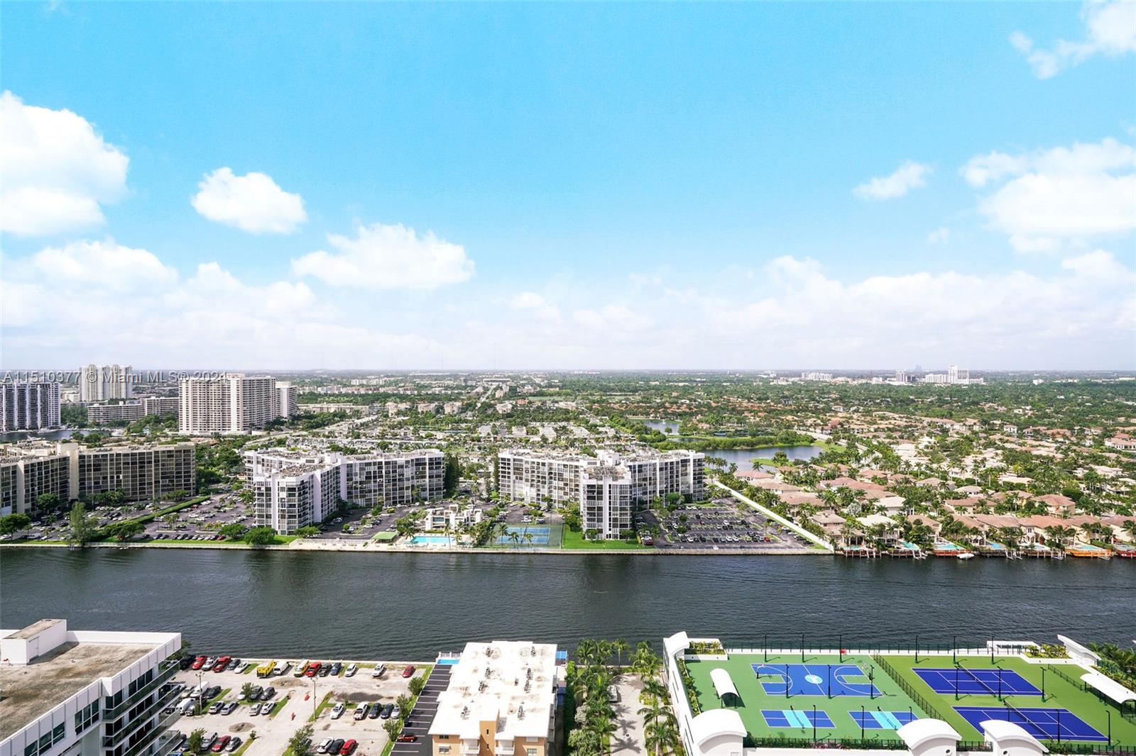 2711 S Ocean Dr 2803, Hollywood, Florida 33019, 3 Bedrooms Bedrooms, ,3 BathroomsBathrooms,Residential,For Sale,2711 S Ocean Dr 2803,A11510377
