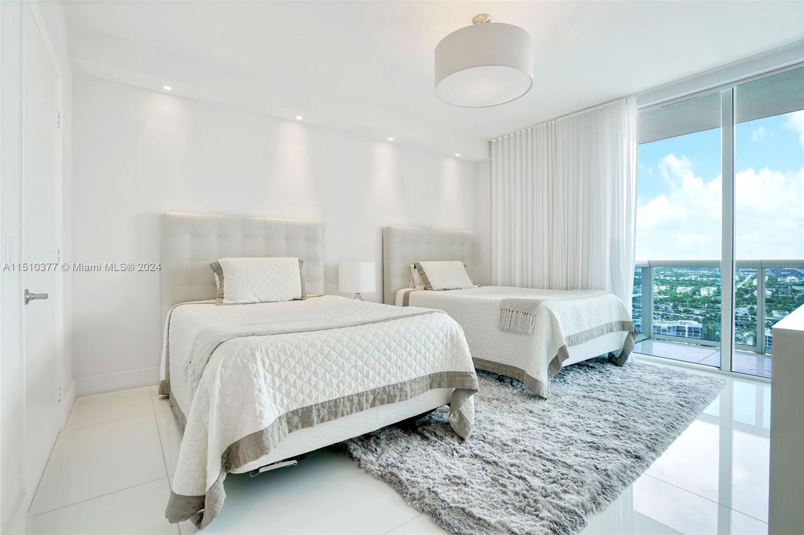 2711 S Ocean Dr 2803, Hollywood, Florida 33019, 3 Bedrooms Bedrooms, ,3 BathroomsBathrooms,Residential,For Sale,2711 S Ocean Dr 2803,A11510377