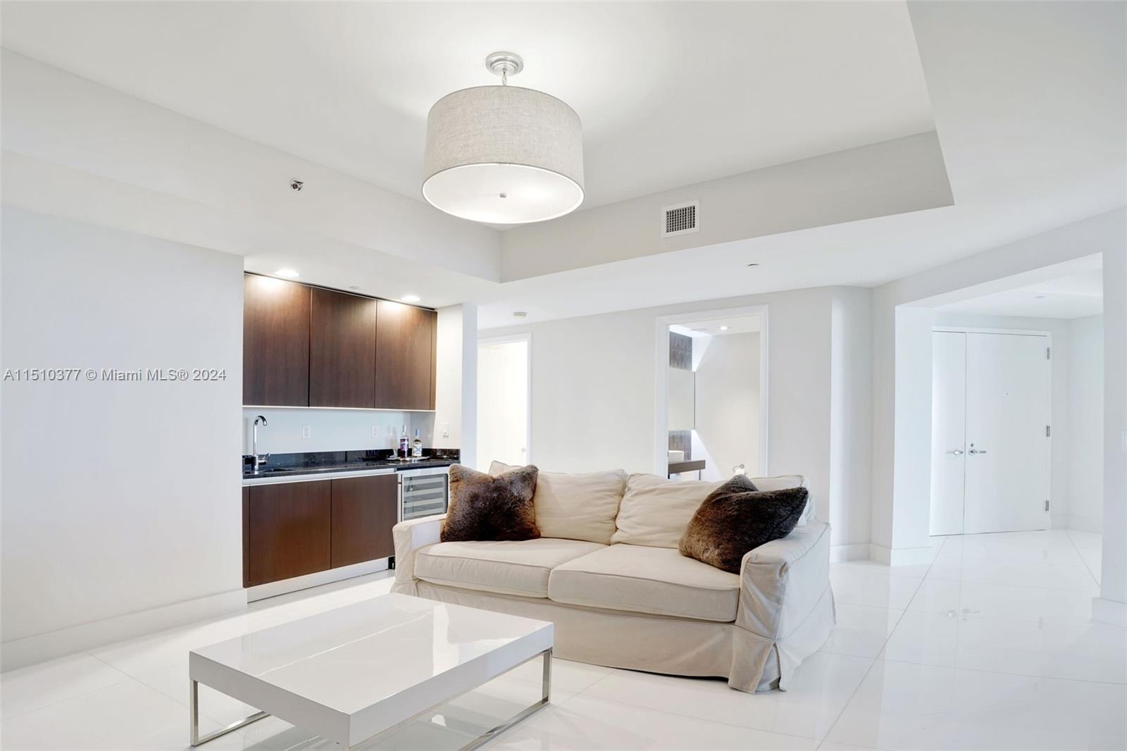2711 S Ocean Dr 2803, Hollywood, Florida 33019, 3 Bedrooms Bedrooms, ,3 BathroomsBathrooms,Residential,For Sale,2711 S Ocean Dr 2803,A11510377