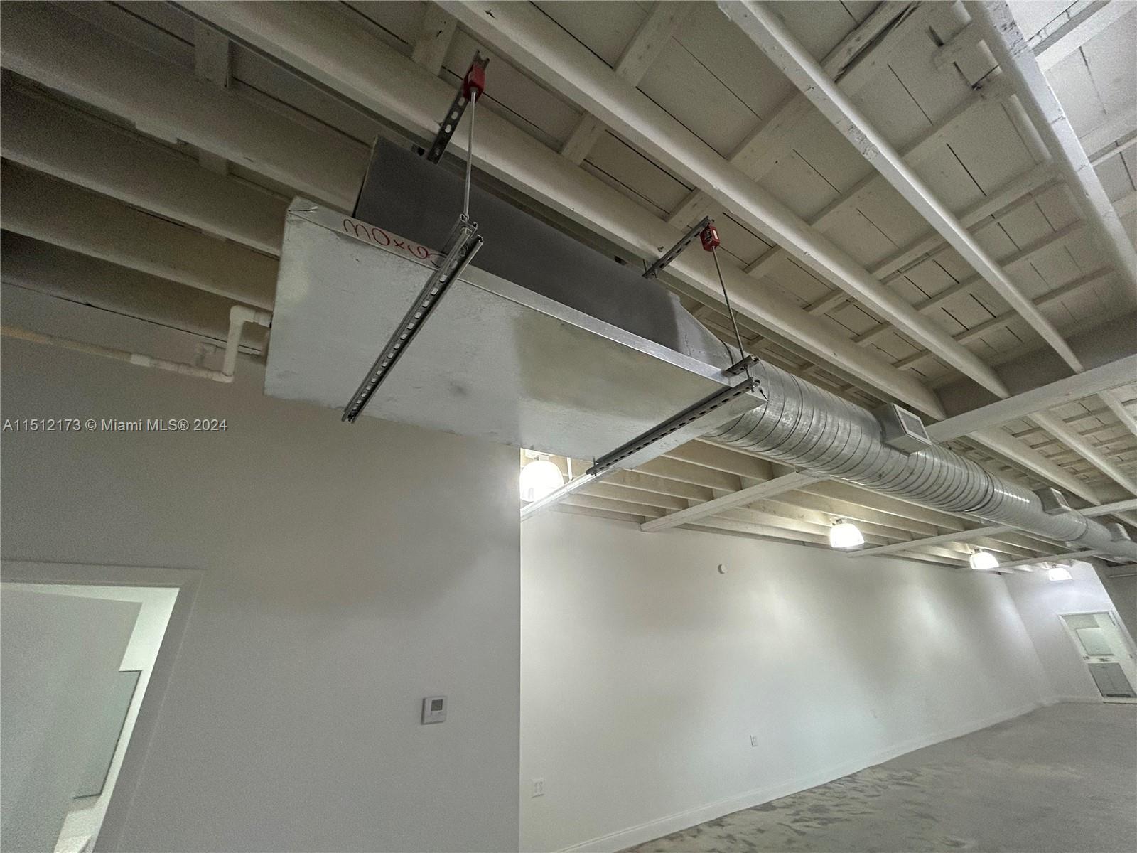 Interior (exposed AC ductwork)