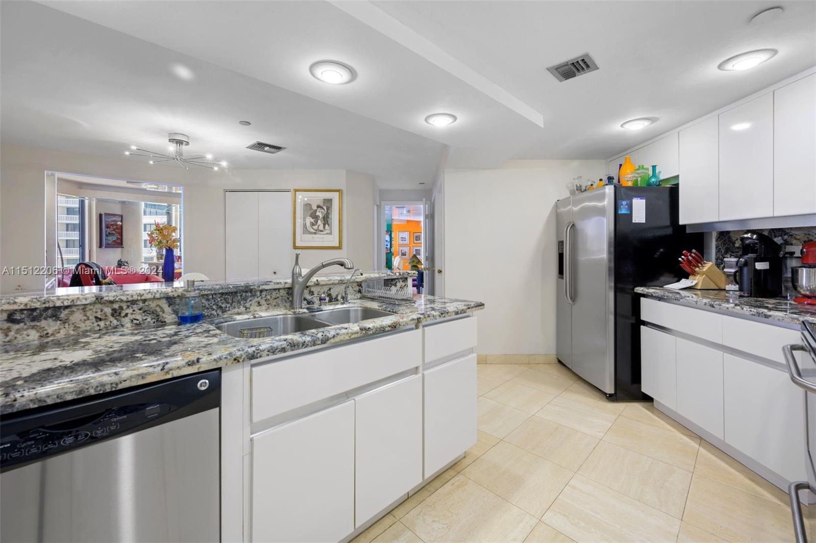 4000 Island Blvd 1901, Aventura, Florida 33160, 3 Bedrooms Bedrooms, ,3 BathroomsBathrooms,Residential,For Sale,4000 Island Blvd 1901,A11512206