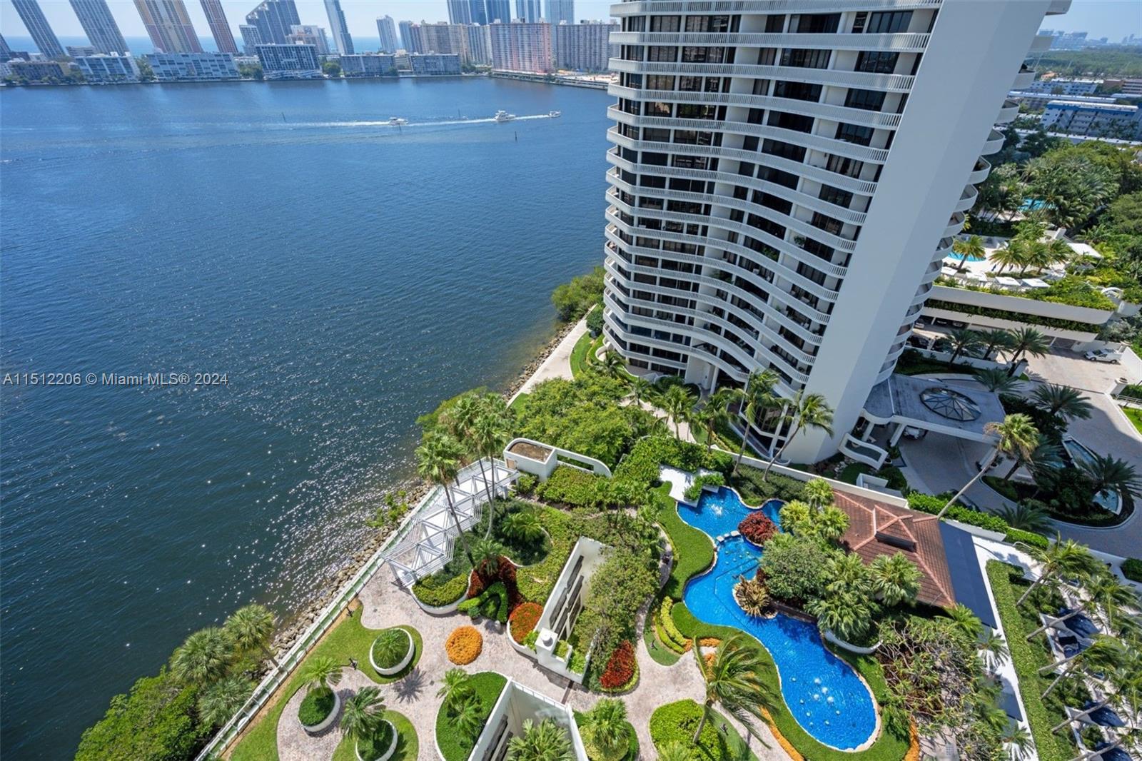 4000 Island Blvd 1901, Aventura, Florida 33160, 3 Bedrooms Bedrooms, ,3 BathroomsBathrooms,Residential,For Sale,4000 Island Blvd 1901,A11512206