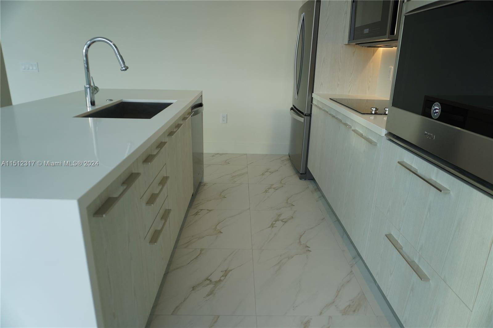 2000 Metropica Way PH08, Sunrise, Florida 33323, 3 Bedrooms Bedrooms, ,3 BathroomsBathrooms,Residential,For Sale,2000 Metropica Way PH08,A11512317