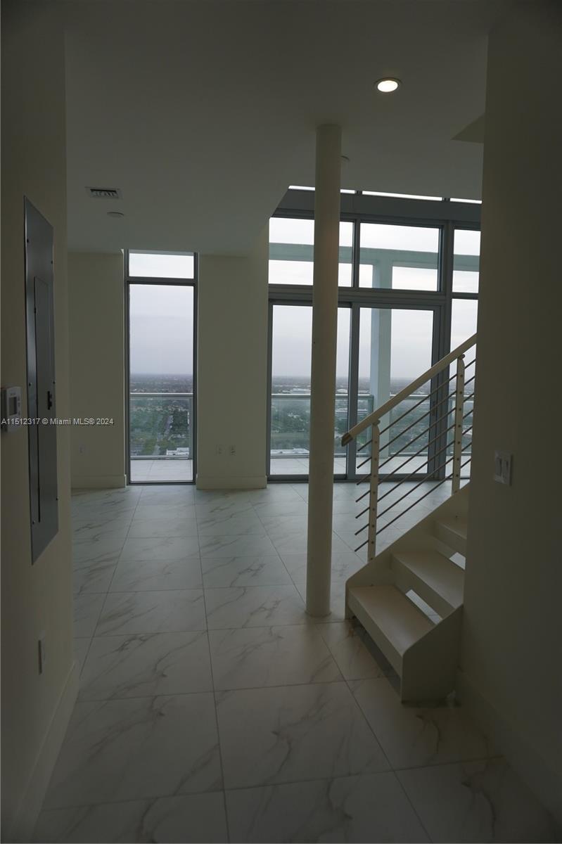2000 Metropica Way PH08, Sunrise, Florida 33323, 3 Bedrooms Bedrooms, ,3 BathroomsBathrooms,Residential,For Sale,2000 Metropica Way PH08,A11512317