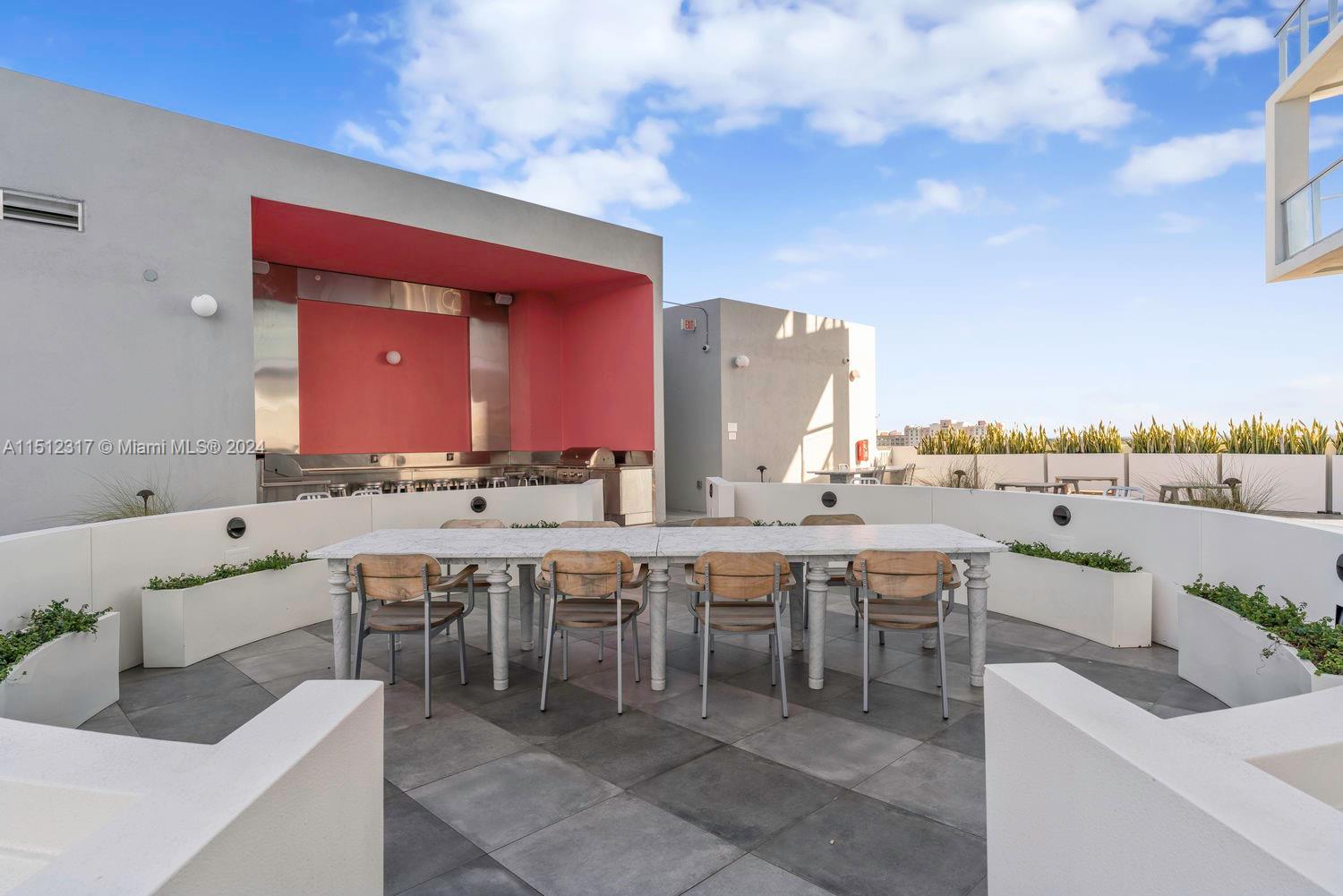 2000 Metropica Way PH08, Sunrise, Florida 33323, 3 Bedrooms Bedrooms, ,3 BathroomsBathrooms,Residential,For Sale,2000 Metropica Way PH08,A11512317