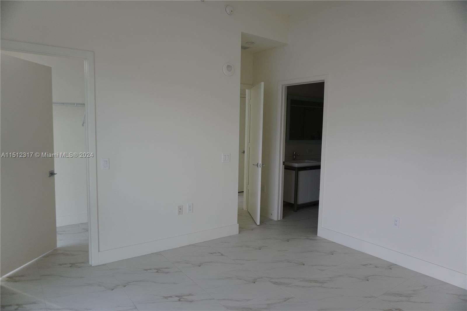2000 Metropica Way PH08, Sunrise, Florida 33323, 3 Bedrooms Bedrooms, ,3 BathroomsBathrooms,Residential,For Sale,2000 Metropica Way PH08,A11512317