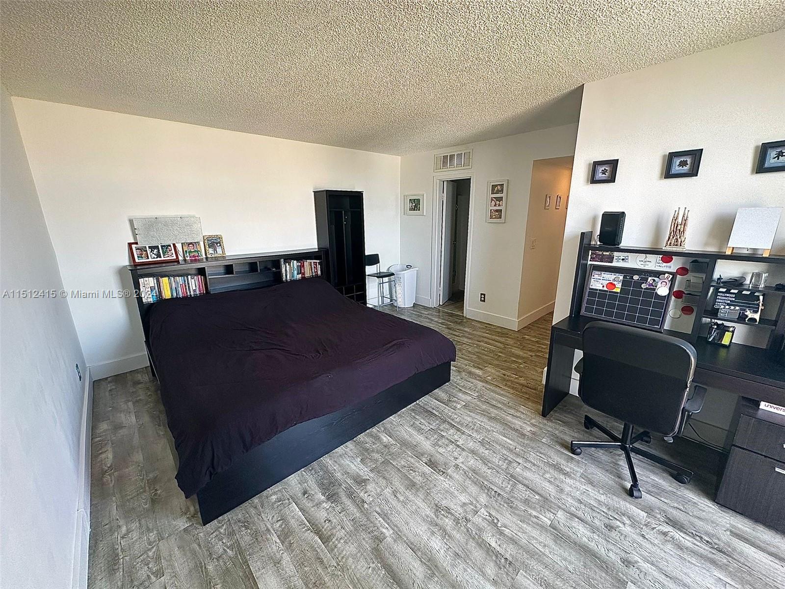 North Miami, Florida 33181, 2 Bedrooms Bedrooms, ,2 BathroomsBathrooms,Residential,For Sale,A11512415